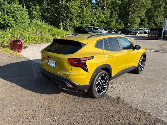 new 2025 Chevrolet Trax car, priced at $27,930