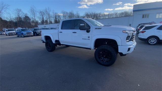 new 2024 Chevrolet Silverado 2500 car, priced at $77,565