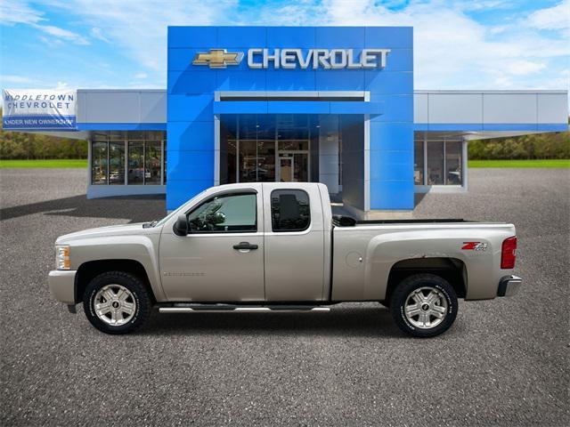 used 2009 Chevrolet Silverado 1500 car, priced at $13,500
