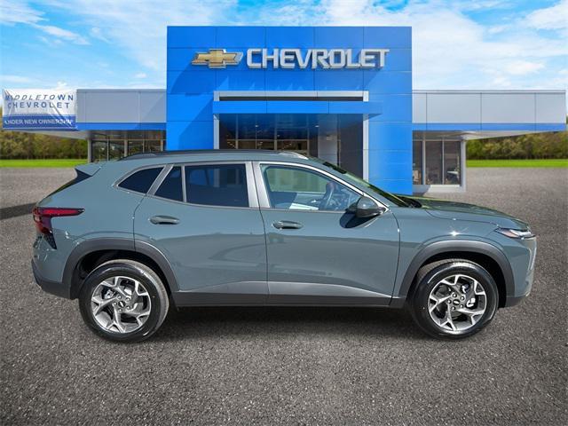 new 2025 Chevrolet Trax car, priced at $25,485