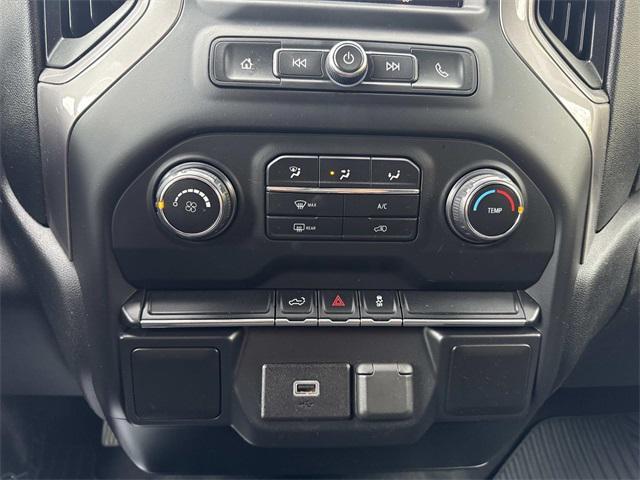 used 2020 Chevrolet Silverado 1500 car, priced at $28,104