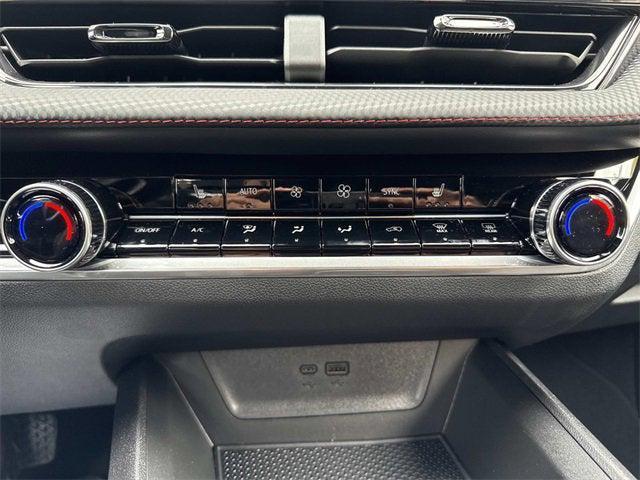 new 2026 Chevrolet Equinox car, priced at $36,890