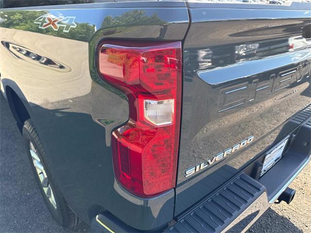 new 2025 Chevrolet Silverado 1500 car