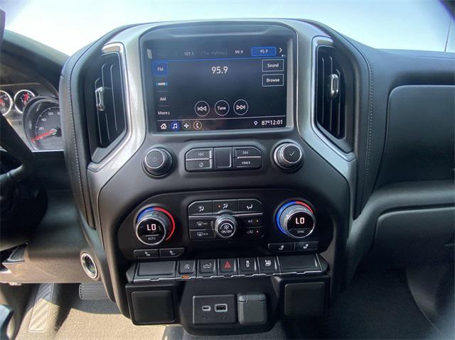 used 2021 Chevrolet Silverado 1500 car, priced at $40,541