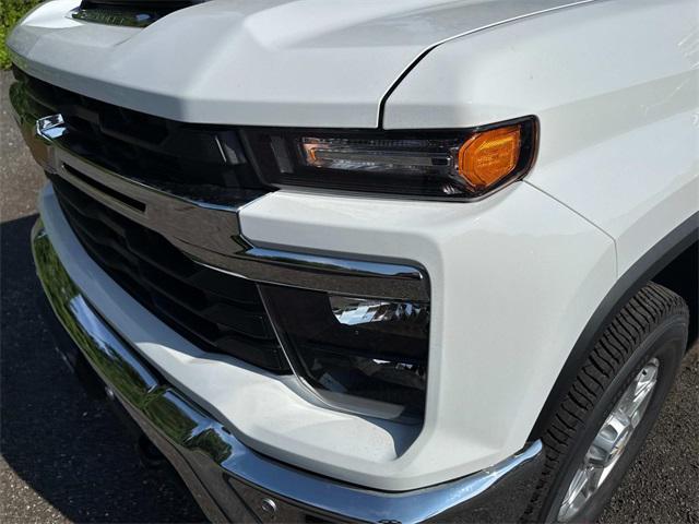new 2025 Chevrolet Silverado 2500 car