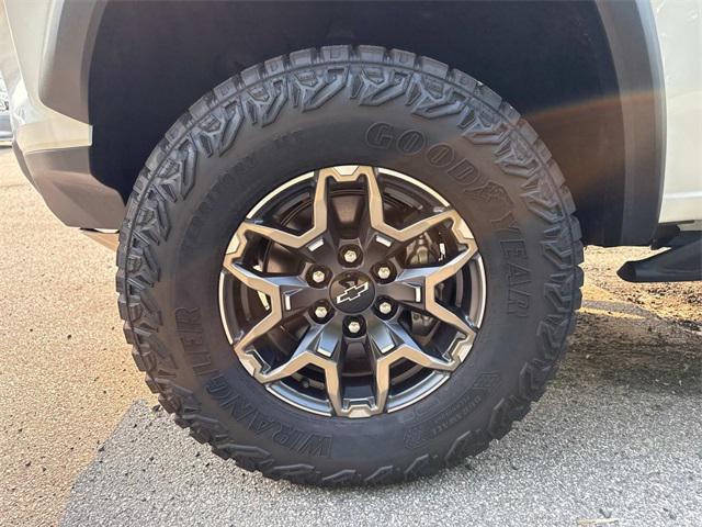 new 2025 Chevrolet Colorado car, priced at $53,295