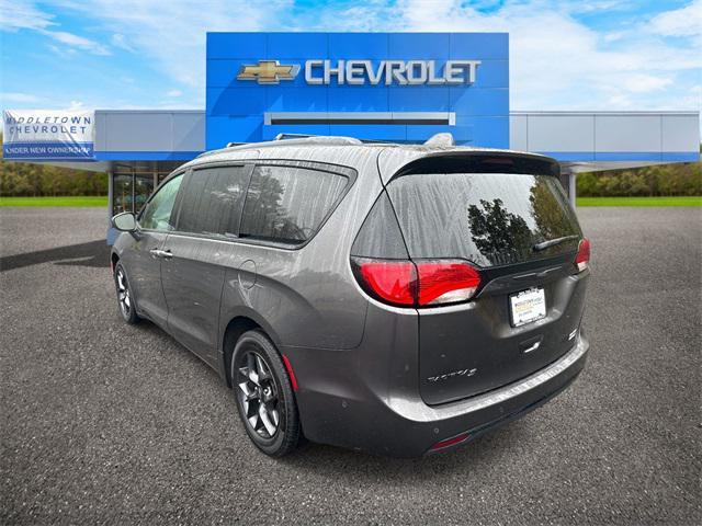 used 2020 Chrysler Pacifica car, priced at $24,193