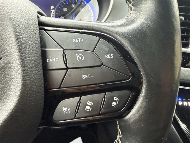 used 2020 Chrysler Pacifica car, priced at $24,193