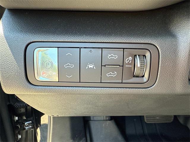 new 2025 Chevrolet Silverado EV car