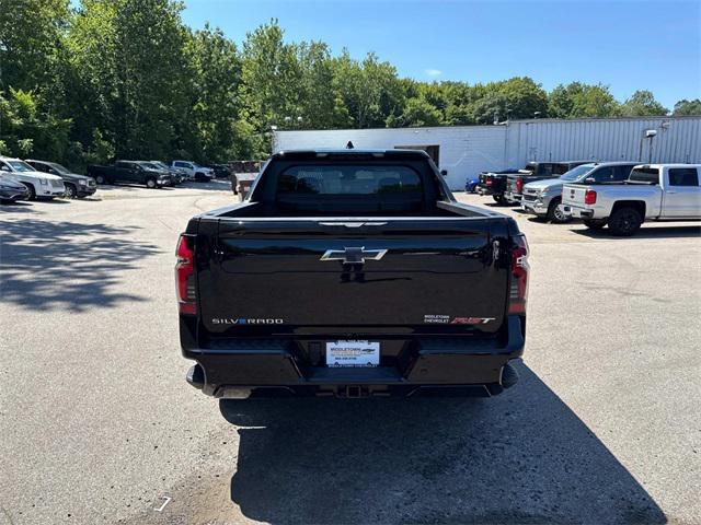 new 2025 Chevrolet Silverado EV car