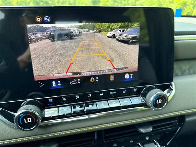 new 2025 Chevrolet Colorado car