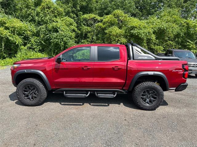 new 2025 Chevrolet Colorado car