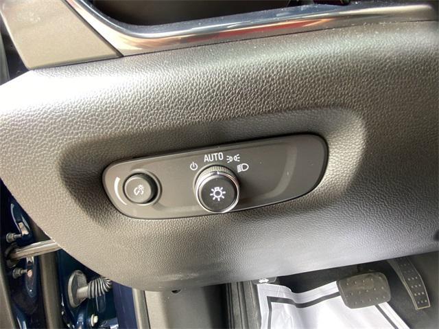 used 2023 Chevrolet Traverse car, priced at $34,827