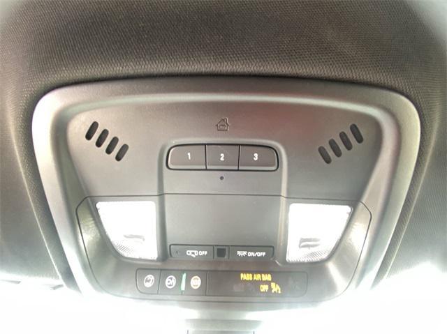 used 2023 Chevrolet Traverse car, priced at $34,827