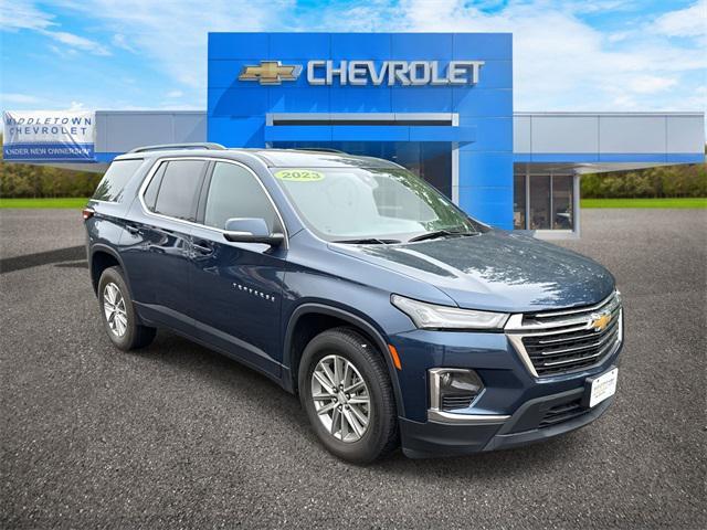 used 2023 Chevrolet Traverse car, priced at $34,298