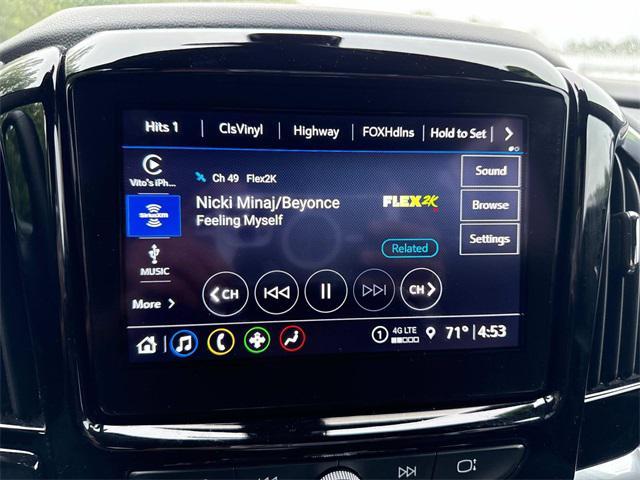 used 2023 Chevrolet Traverse car, priced at $34,298