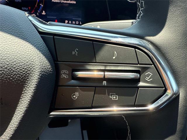 new 2025 Chevrolet Traverse car