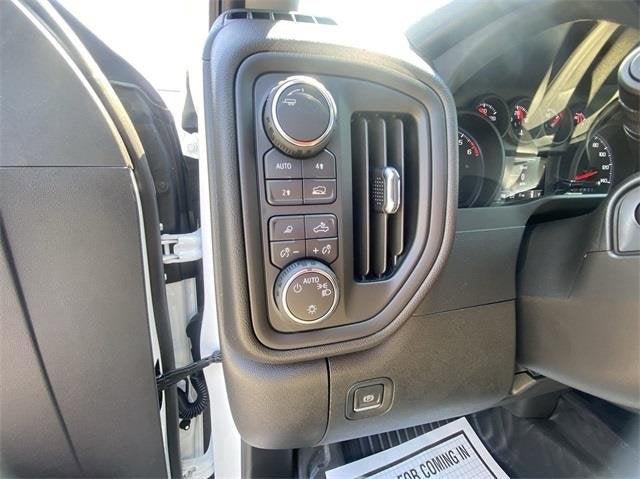new 2024 Chevrolet Silverado 1500 car, priced at $37,225