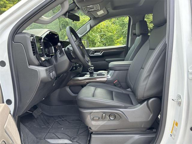 new 2025 Chevrolet Silverado 1500 car