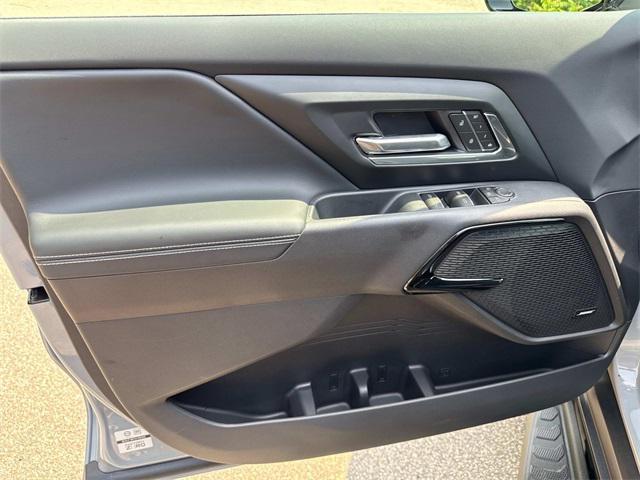 new 2025 Chevrolet Silverado EV car