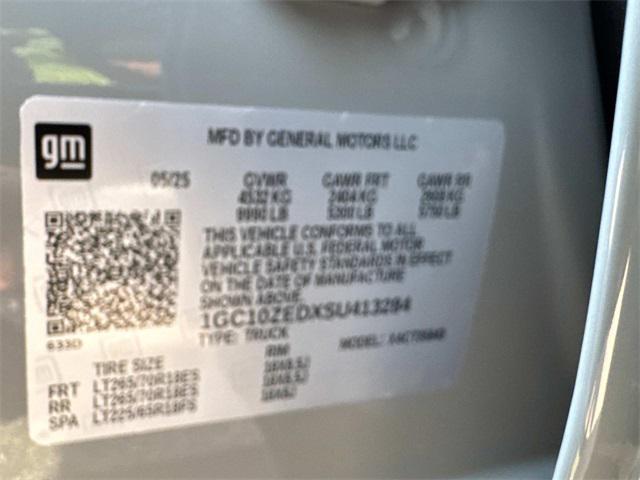 new 2025 Chevrolet Silverado EV car