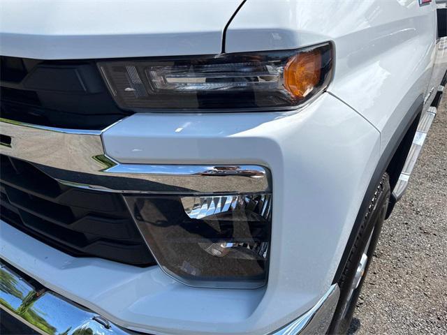 new 2025 Chevrolet Silverado 3500 car, priced at $76,220