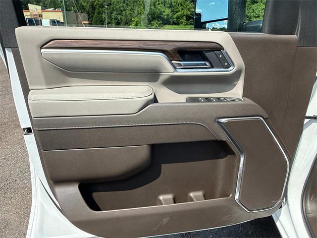 new 2025 Chevrolet Silverado 3500 car, priced at $76,220