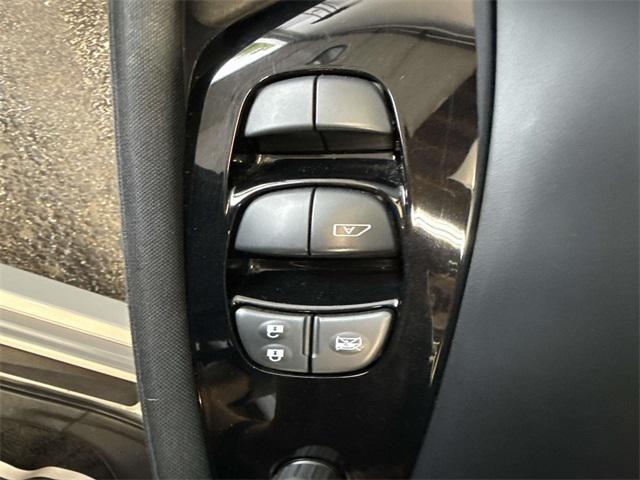 used 2019 Nissan Leaf car, priced at $14,379