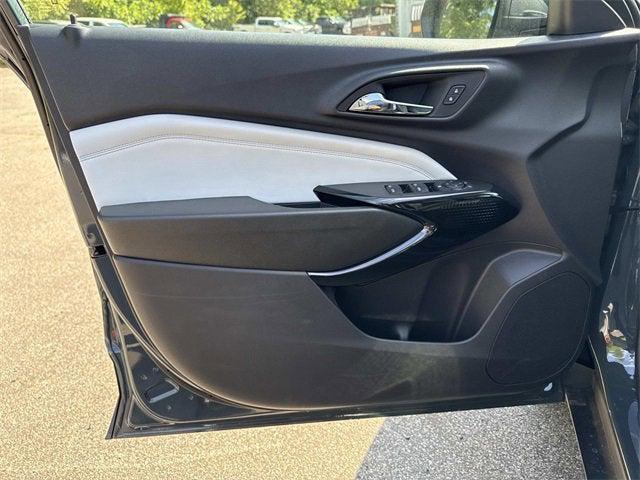 new 2025 Chevrolet Trax car, priced at $23,595