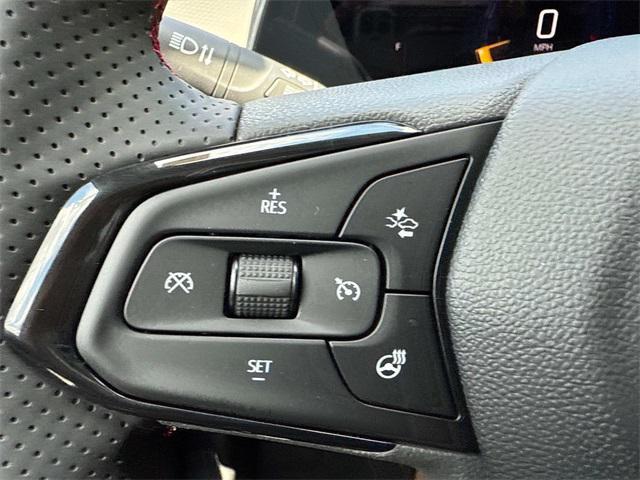 new 2025 Chevrolet Trax car
