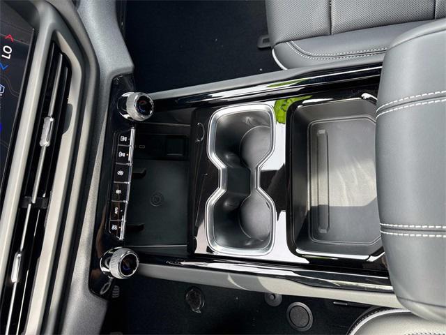 new 2025 Chevrolet Silverado EV car