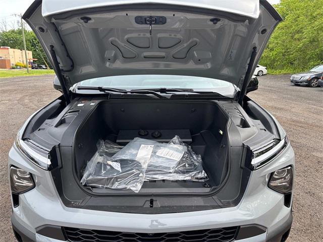 new 2025 Chevrolet Silverado EV car
