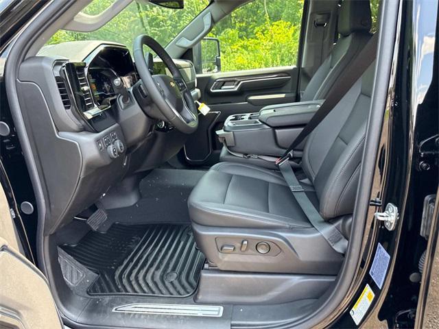 new 2025 Chevrolet Silverado 2500 car