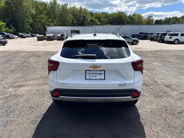 new 2025 Chevrolet Trax car, priced at $24,190