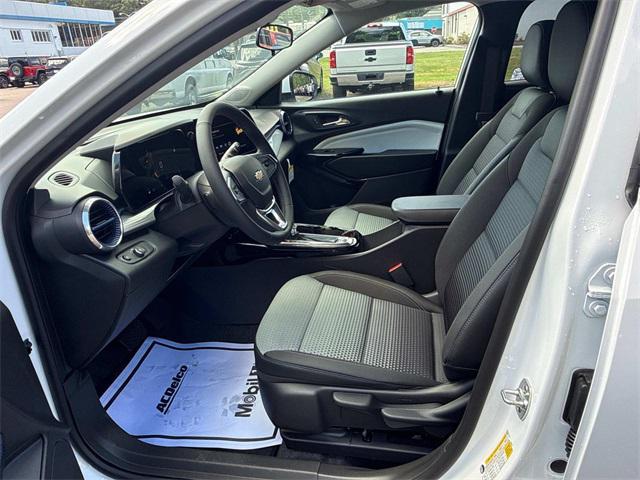 new 2025 Chevrolet Trax car, priced at $24,190