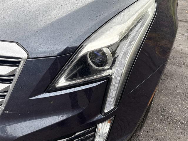 used 2018 Cadillac XT5 car, priced at $20,068