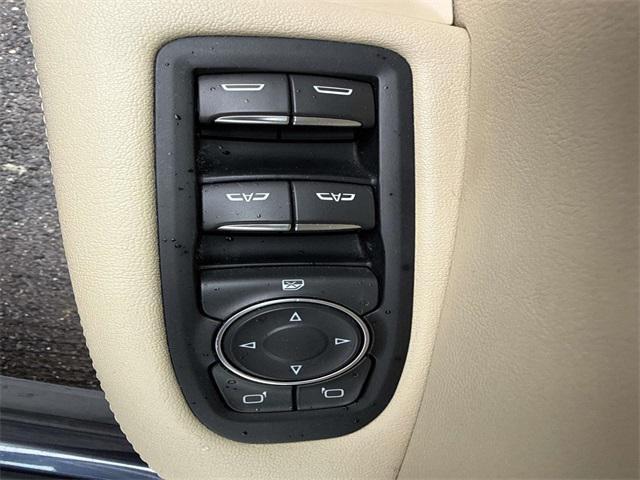 used 2018 Cadillac XT5 car, priced at $20,068