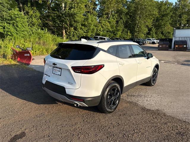 new 2025 Chevrolet Blazer car