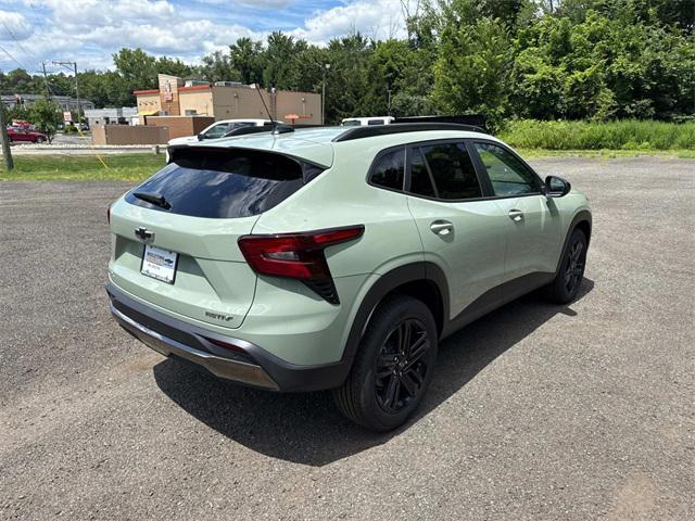 new 2025 Chevrolet Trax car