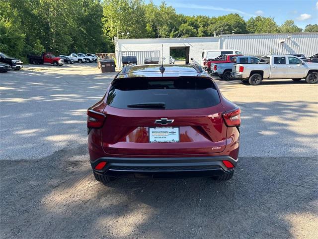 new 2025 Chevrolet Trax car