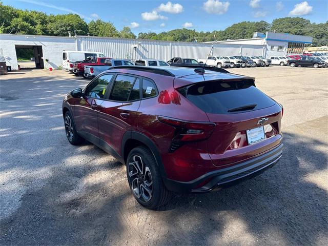 new 2025 Chevrolet Trax car