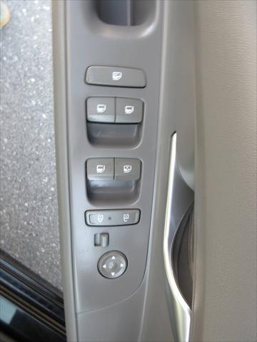 used 2021 Hyundai Elantra car, priced at $13,490