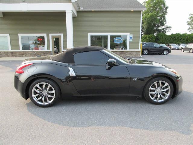 used 2011 Nissan 370Z car, priced at $17,490