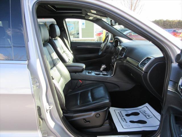 used 2019 Jeep Grand Cherokee car, priced at $18,800