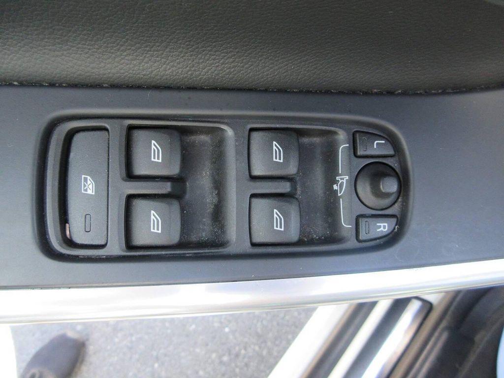 used 2016 Volvo XC60 car, priced at $10,990