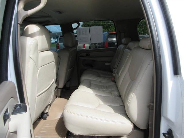 used 2003 Chevrolet Suburban car, priced at $10,490