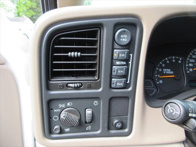 used 2003 Chevrolet Suburban car, priced at $10,490