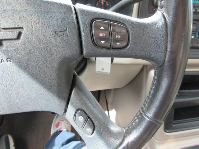 used 2003 Chevrolet Suburban car, priced at $10,490