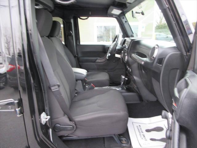 used 2014 Jeep Wrangler Unlimited car, priced at $13,900