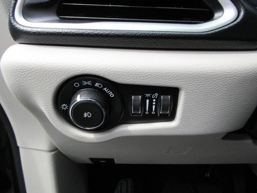 used 2020 Chrysler Pacifica car, priced at $16,850